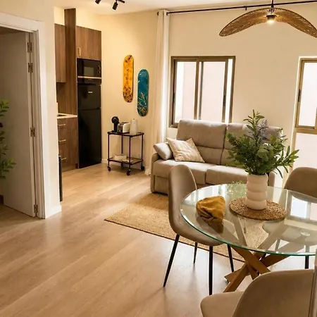Cornelias 5a Playa Apartman